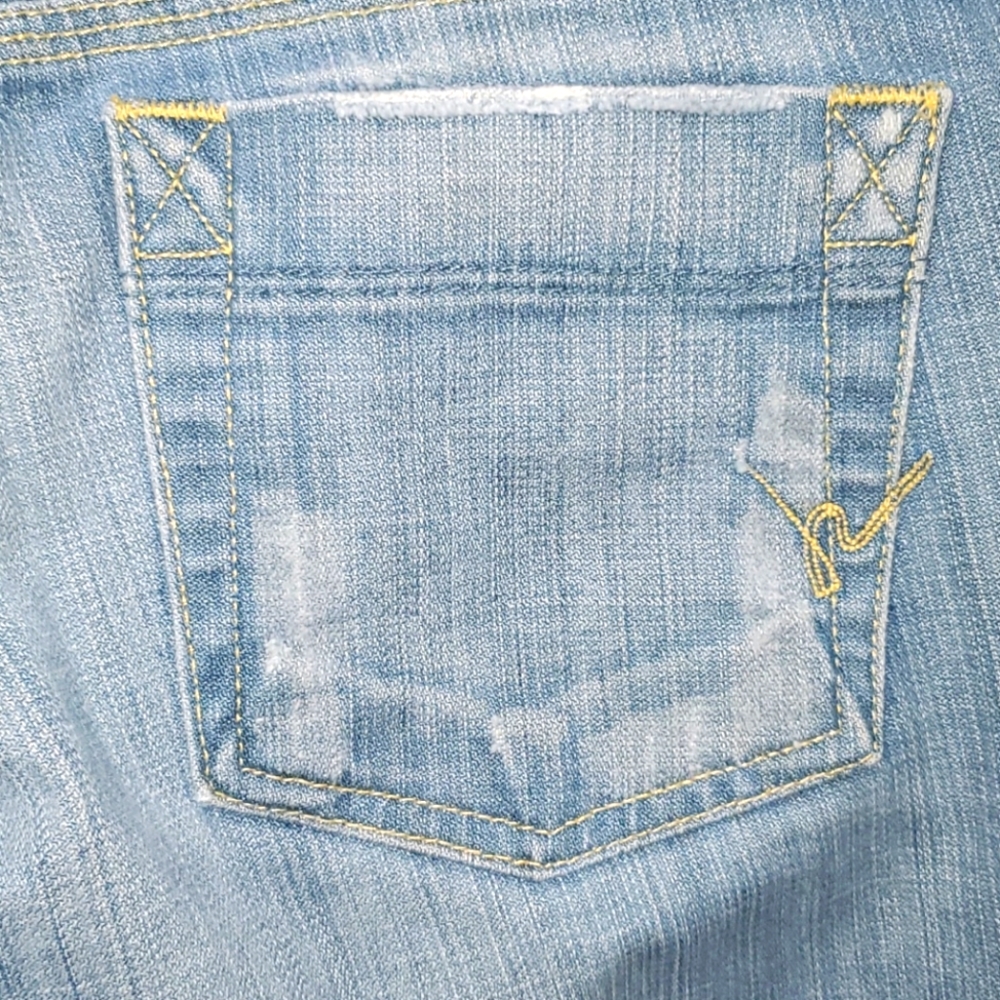 CITIZENS OF HUMANITY - LIGHTLY DISTRESSED CAPRI
